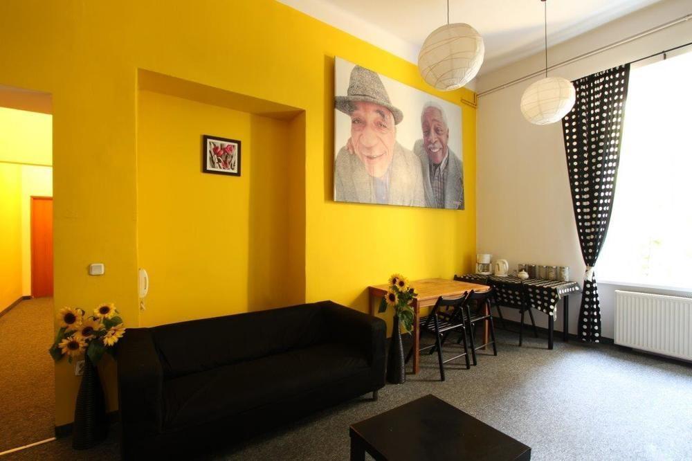 Hostel Yellow Krakau Buitenkant foto